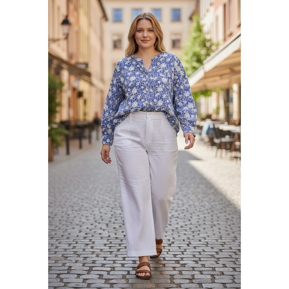 Pilcro x Anthropologie Blue Embroidered Floral Textured Blouse Top Plus 1X NWOT